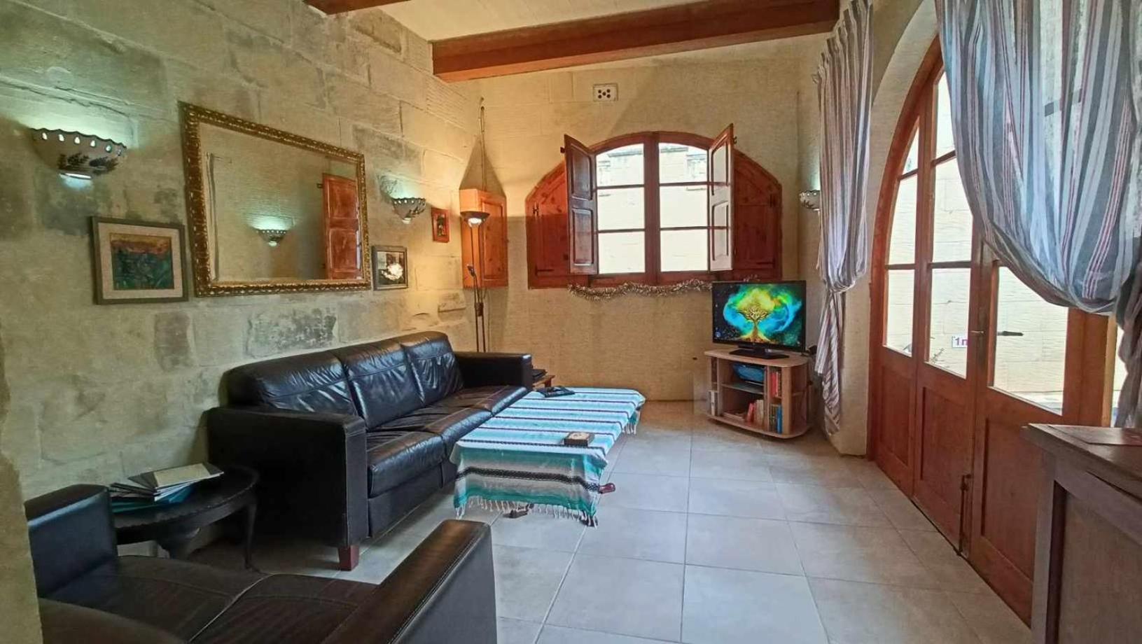 Arthome - Guest Rooms Għarb Dış mekan fotoğraf
